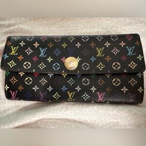 LV vintage multi colored snap wallet. Good condition!